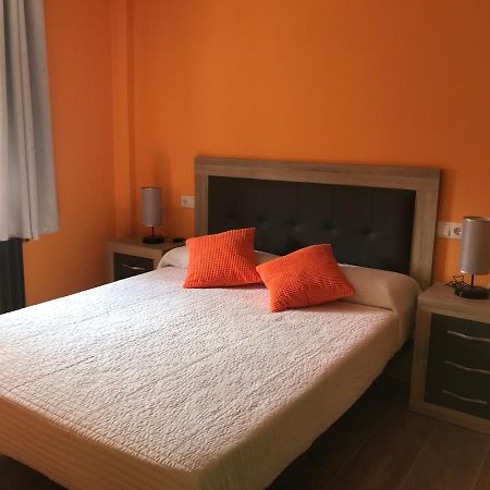 הוילה Vilarino  Agradable Casa Con Patio A 100 Metros De La Playa מראה חיצוני תמונה