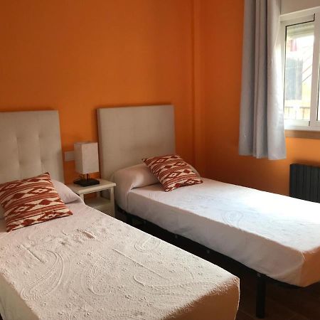 הוילה Vilarino  Agradable Casa Con Patio A 100 Metros De La Playa מראה חיצוני תמונה