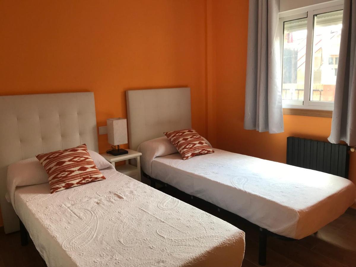 הוילה Vilarino  Agradable Casa Con Patio A 100 Metros De La Playa מראה חיצוני תמונה